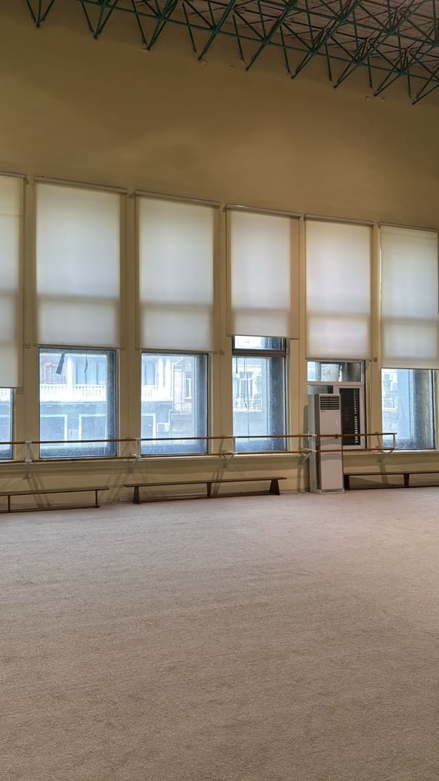 Zəriflik və Gücün Ahəngi – Bədii Gimnastika Dərsləri